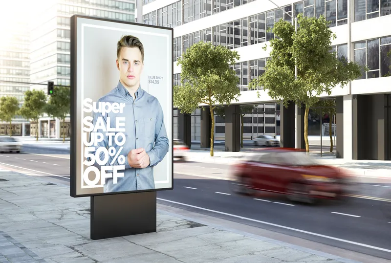 Outdoor advertising & partnerships